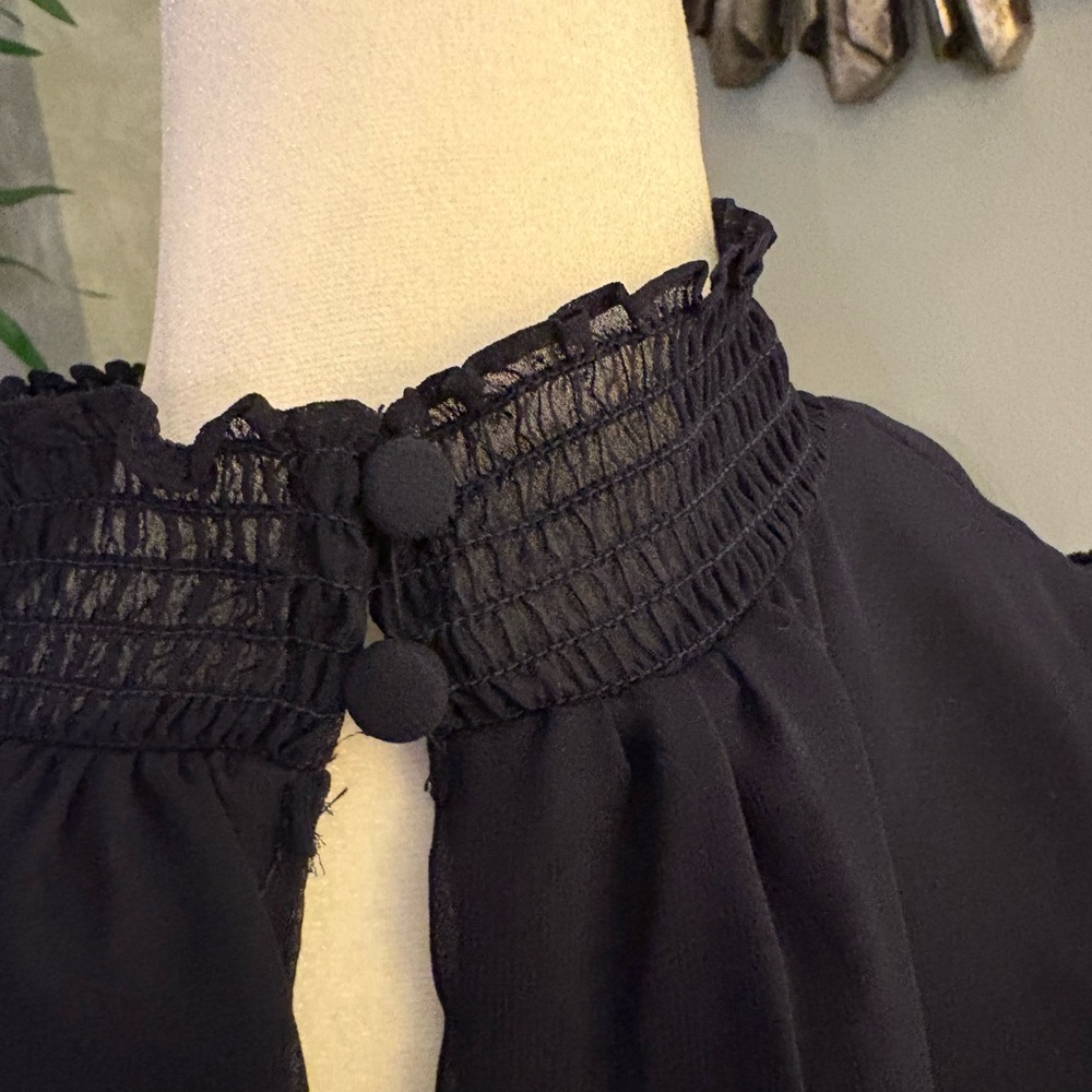 Elegant Navy Ruffle Dress - Picture 4 of 6